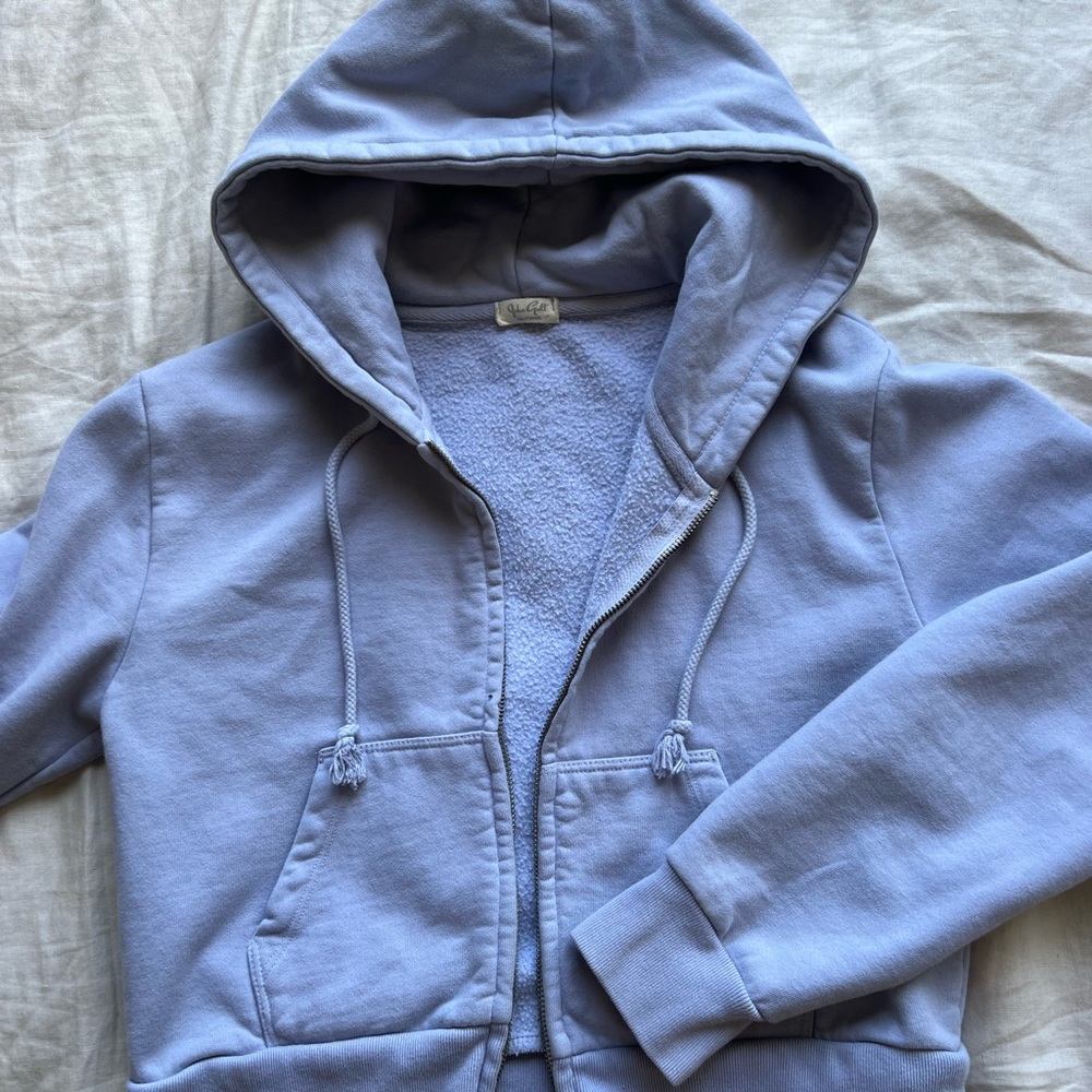 Brandy Melville cropped zip hoodie
